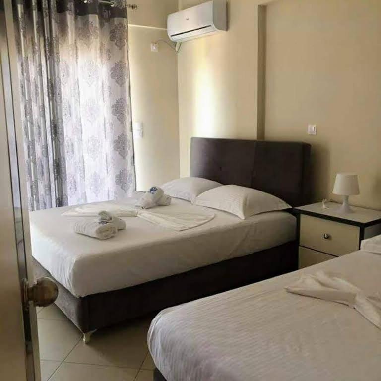 Himara Royal Hotel Zewnętrze zdjęcie