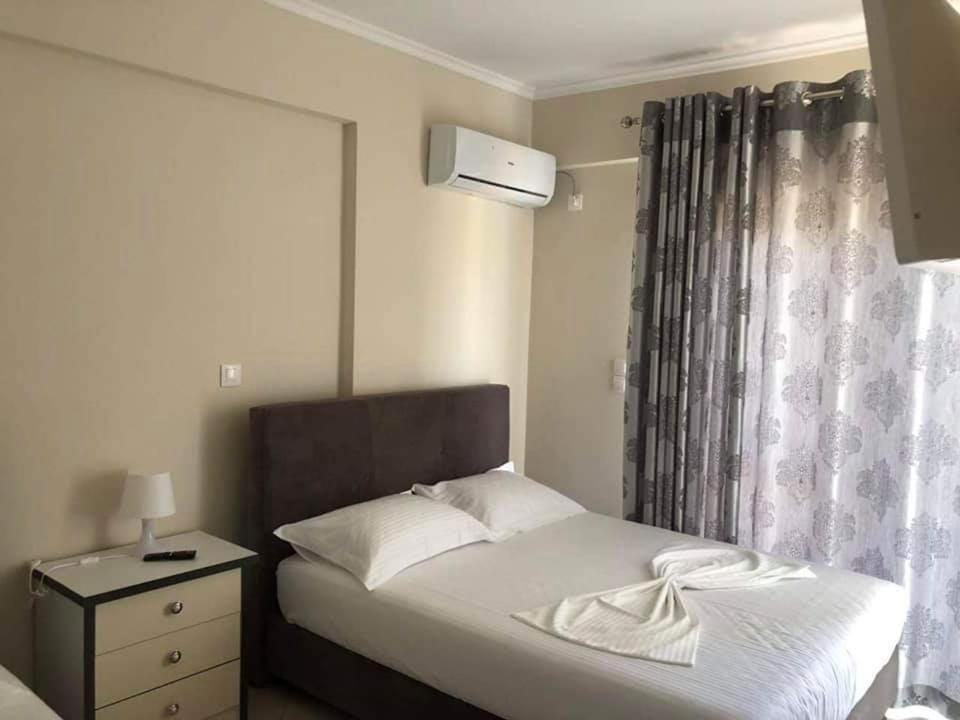 Himara Royal Hotel Zewnętrze zdjęcie