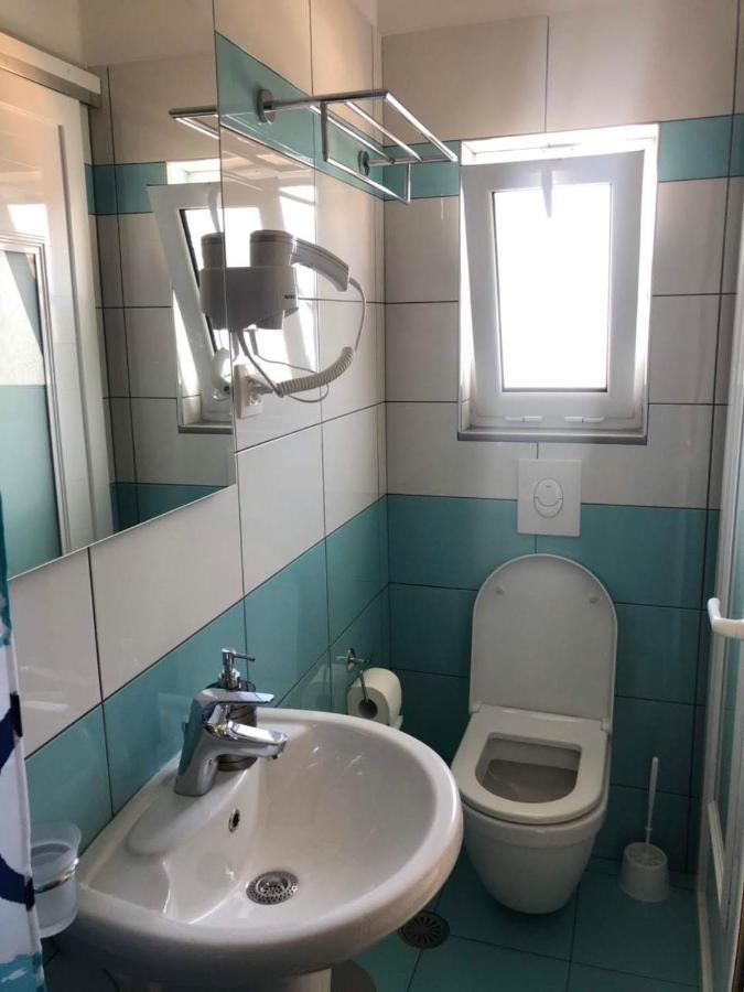 Himara Royal Hotel Zewnętrze zdjęcie