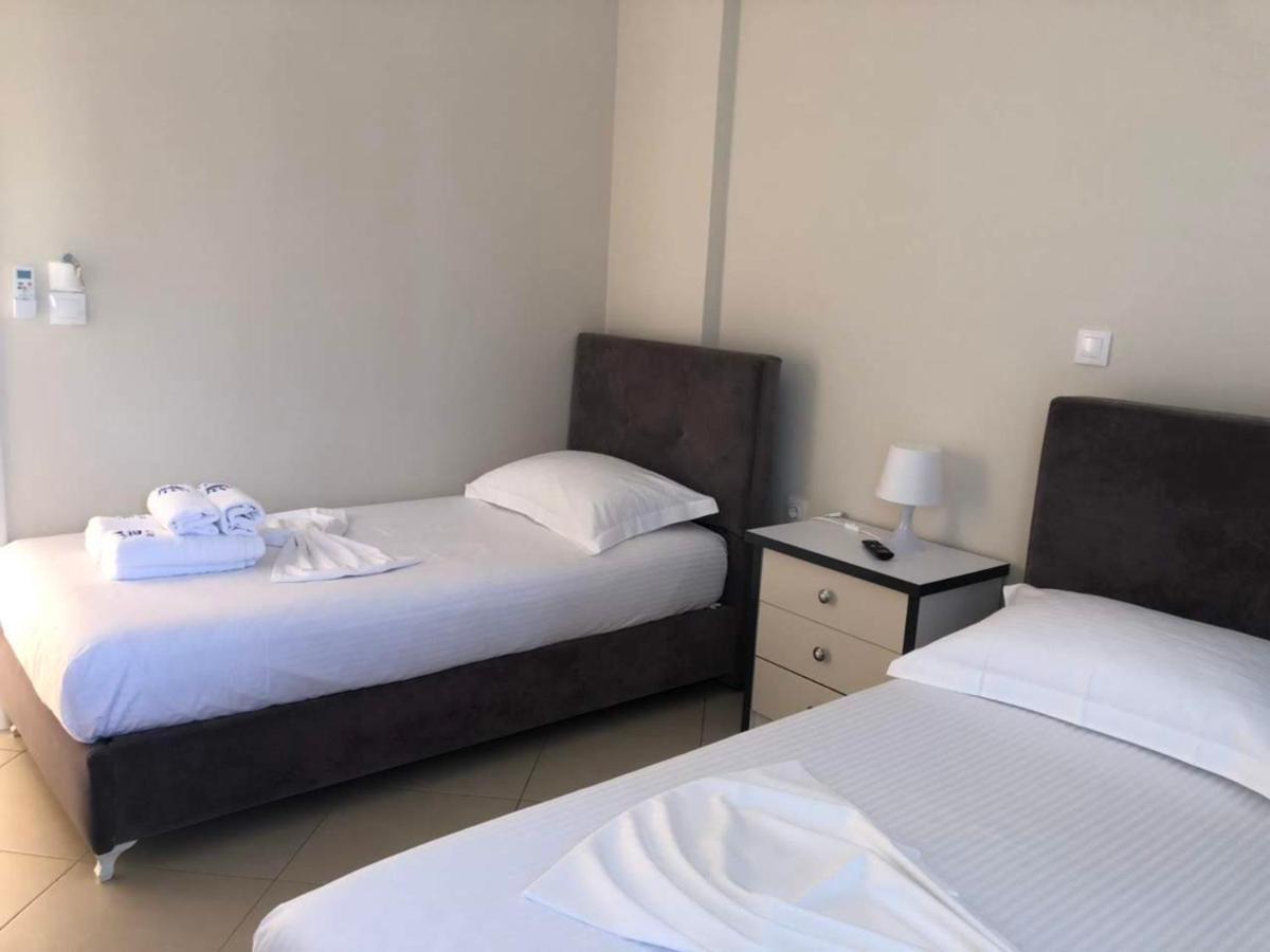 Himara Royal Hotel Zewnętrze zdjęcie