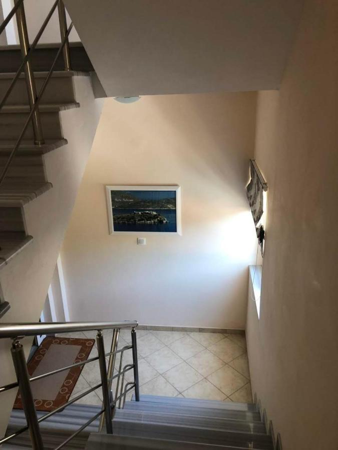 Himara Royal Hotel Zewnętrze zdjęcie